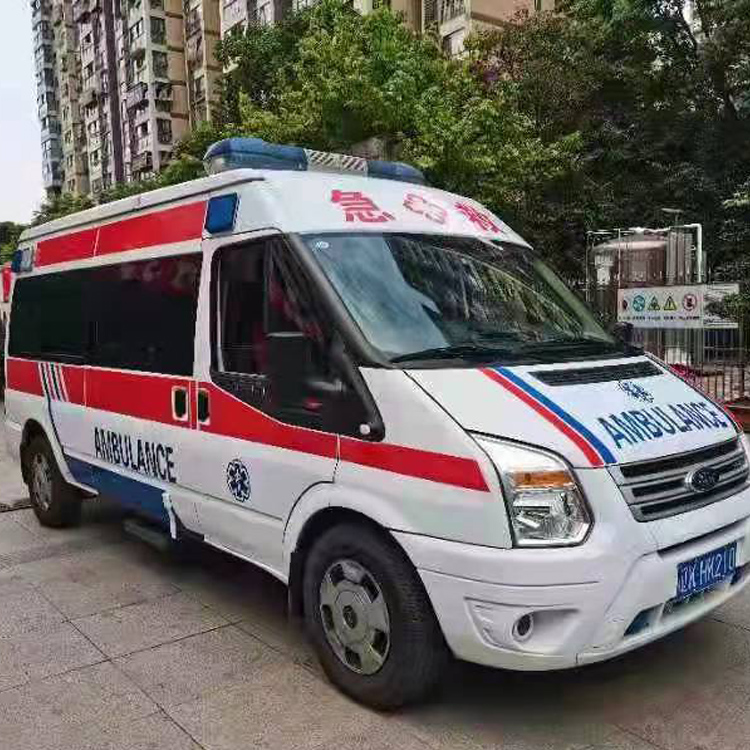 西区长途救护车护送病人返乡